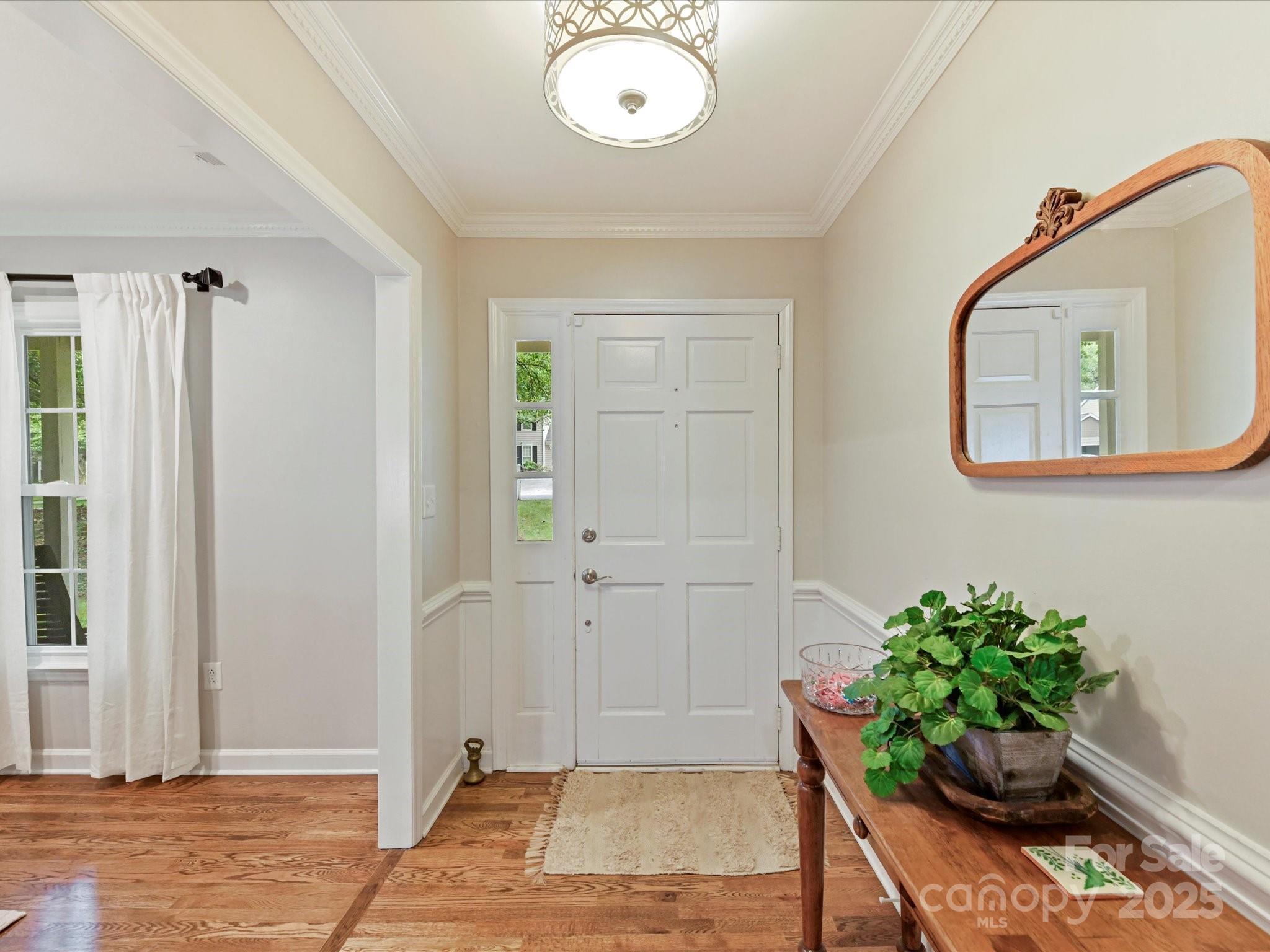 4941 Virginian Lane