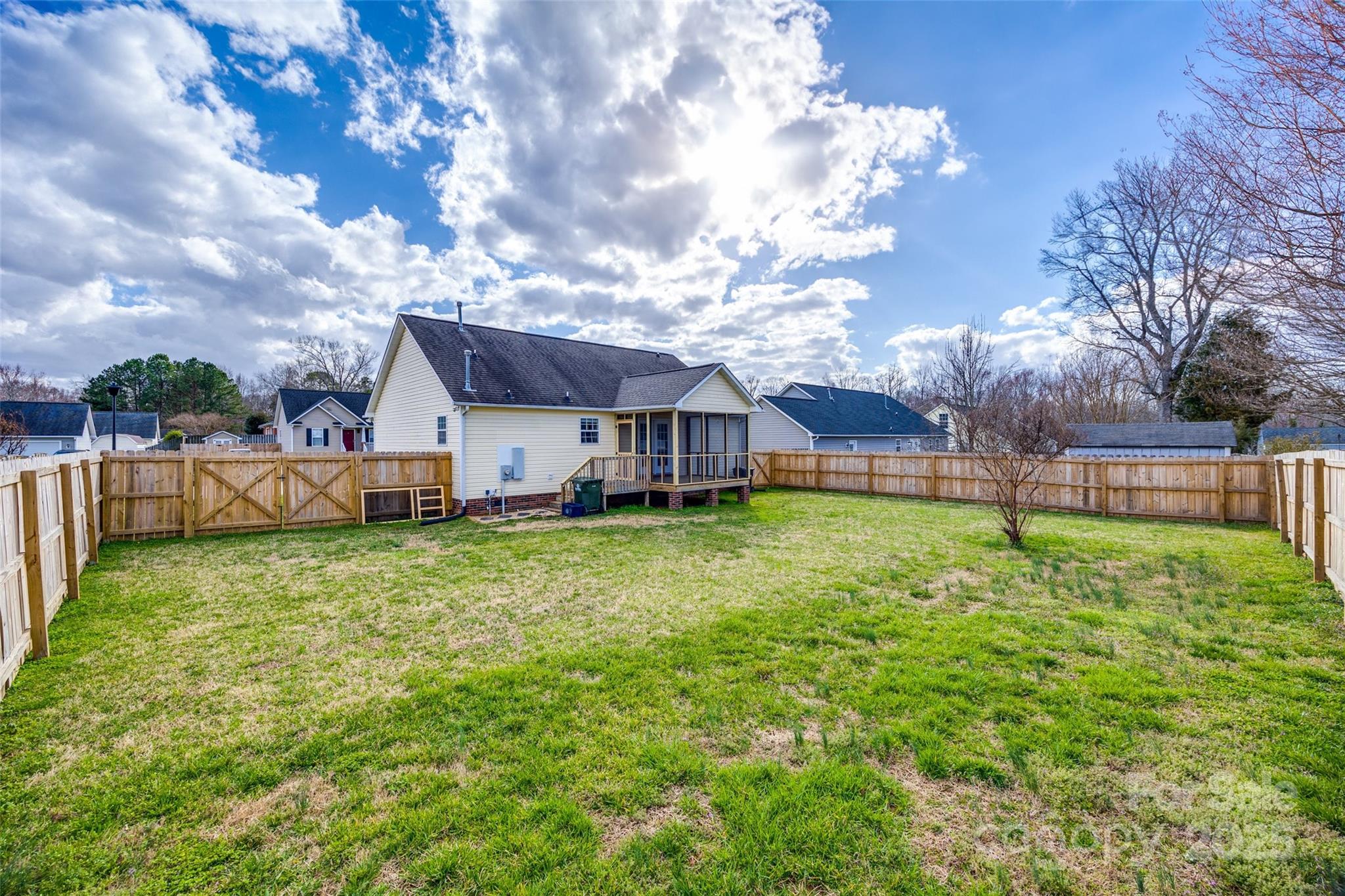 Chelsea Woods - Residential