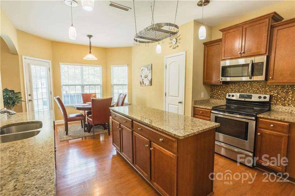 Lauren Pines - Residential