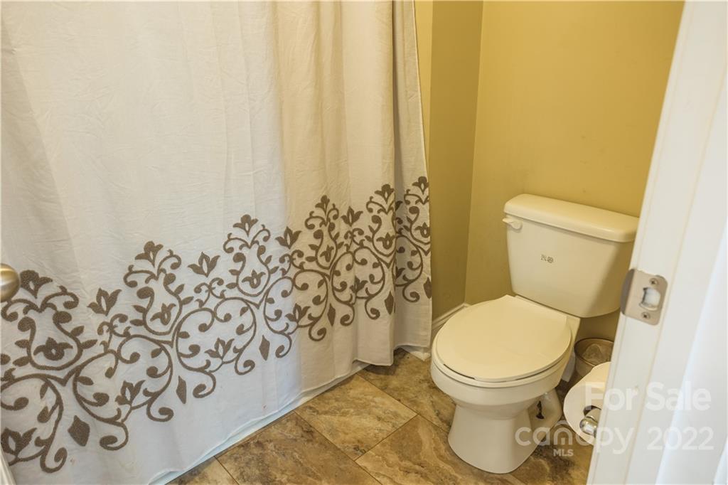 Lauren Pines - Residential