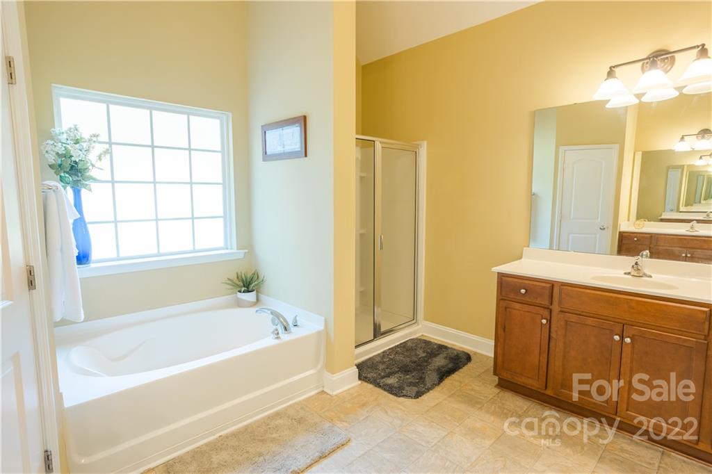 Lauren Pines - Residential