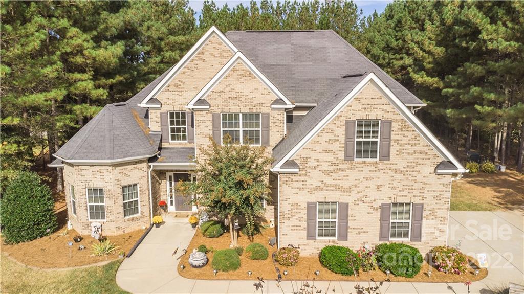 Lauren Pines - Residential