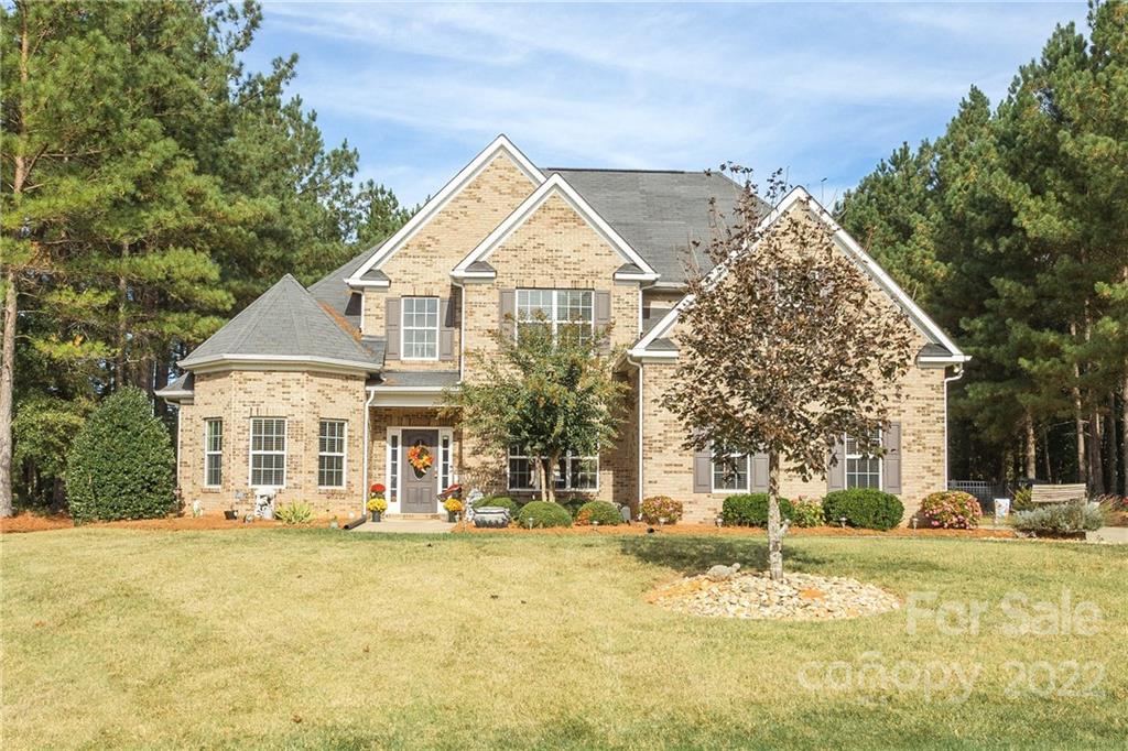 Lauren Pines - Residential