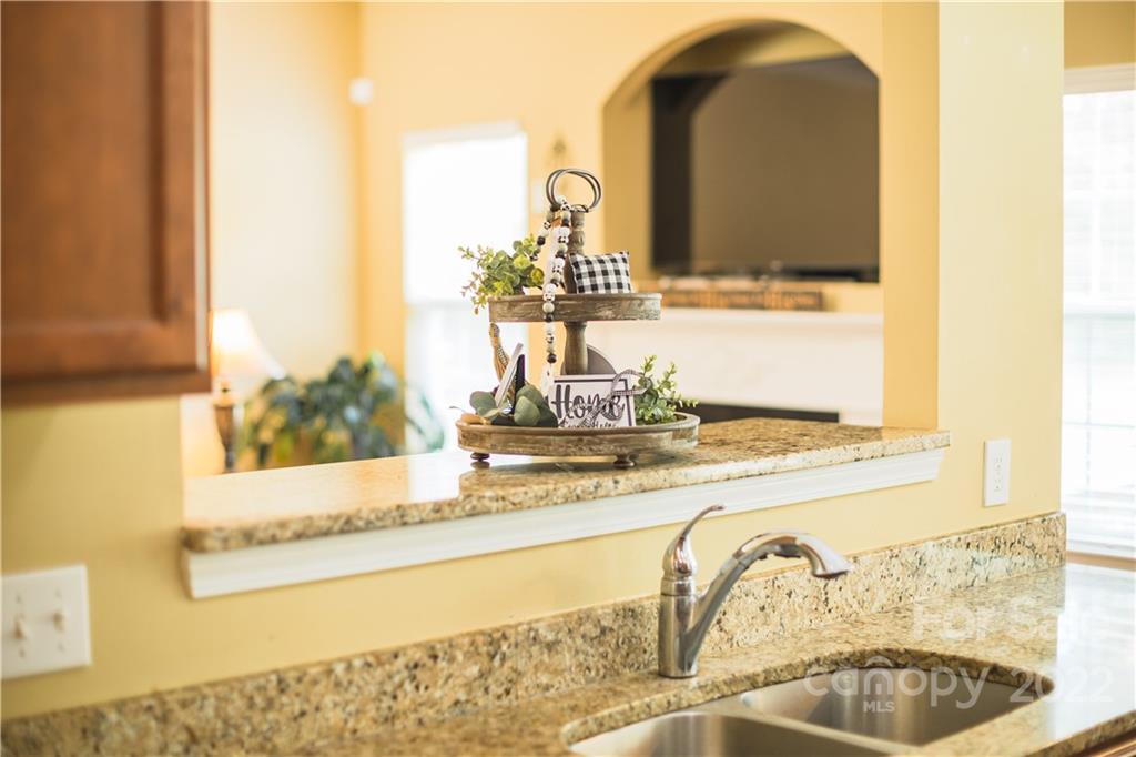 Lauren Pines - Residential