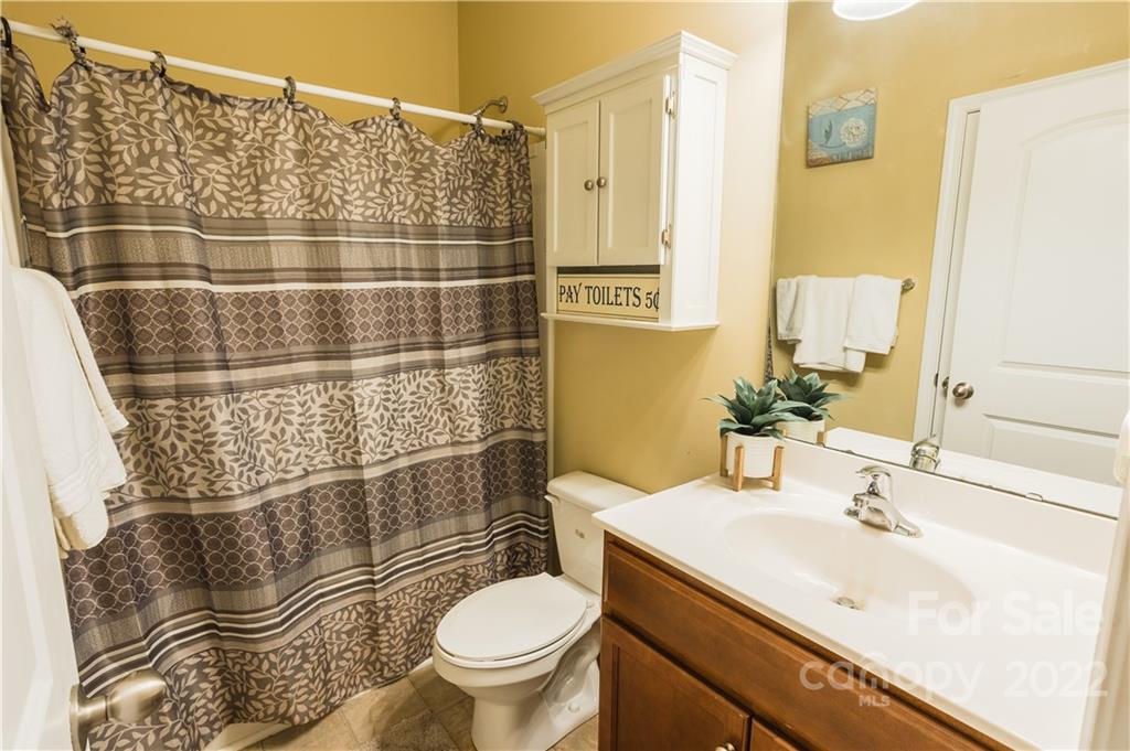 Lauren Pines - Residential