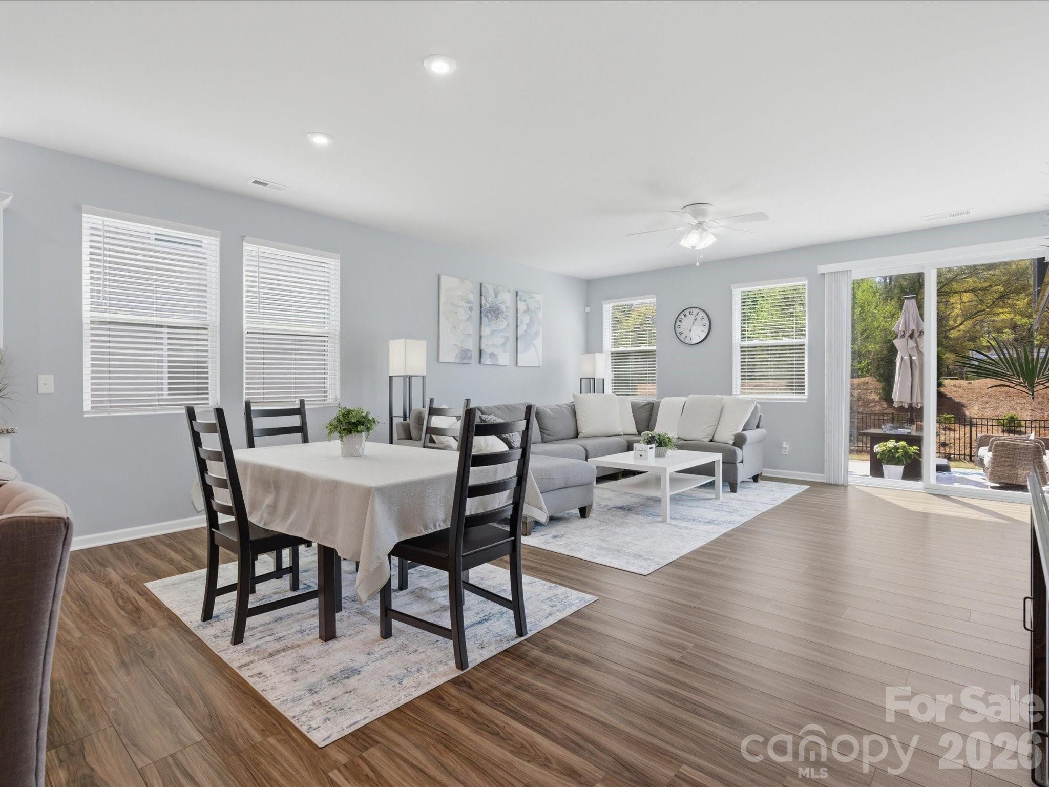 Carsen Glen - Residential