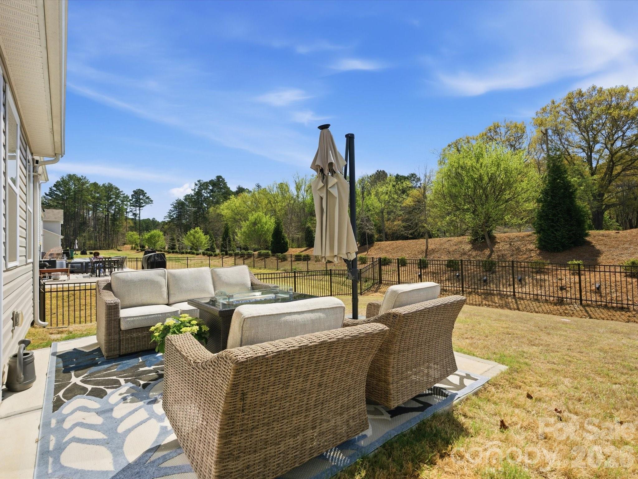 Carsen Glen - Residential