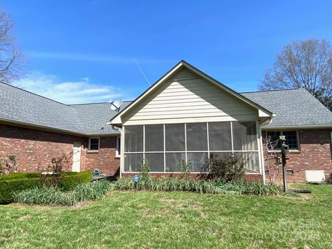 A home in Waxhaw