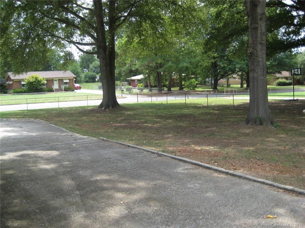 Oakwood Acres - Residential