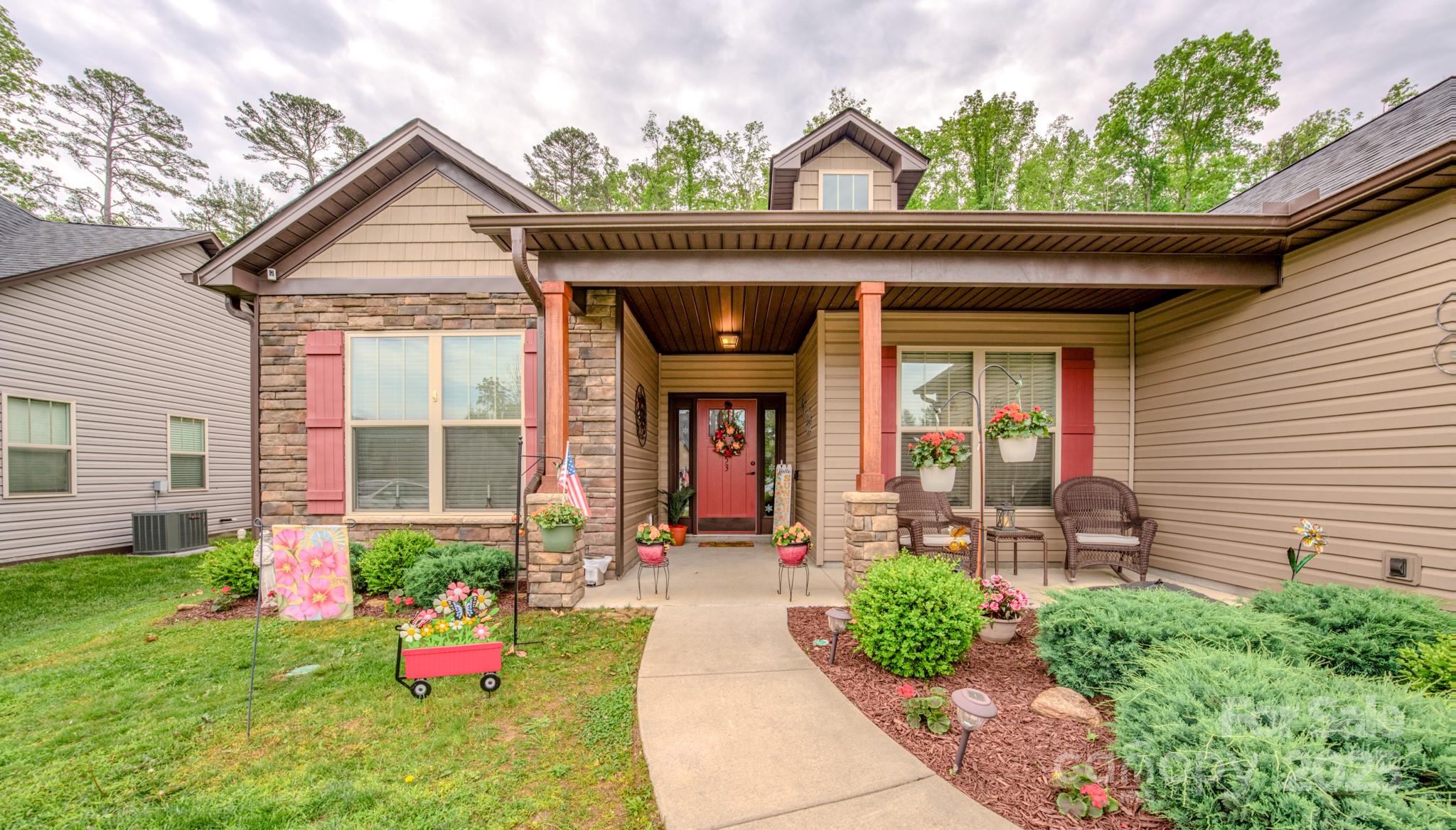 153 Water Leaf Drive