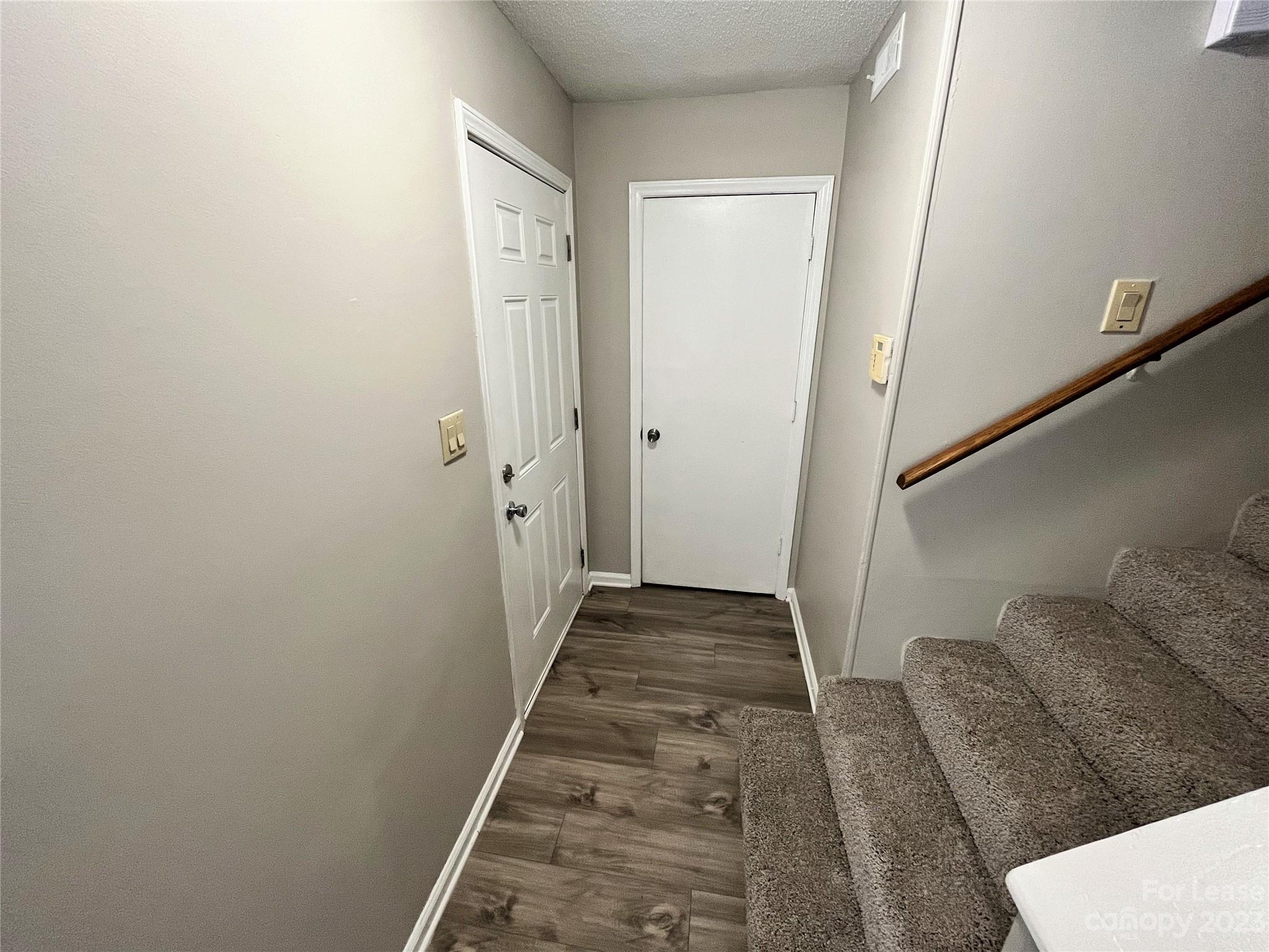 Sharon Lakes - Residential Lease