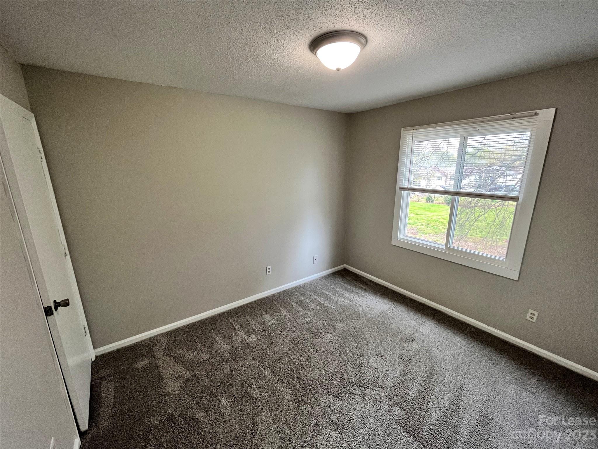 Sharon Lakes - Residential Lease