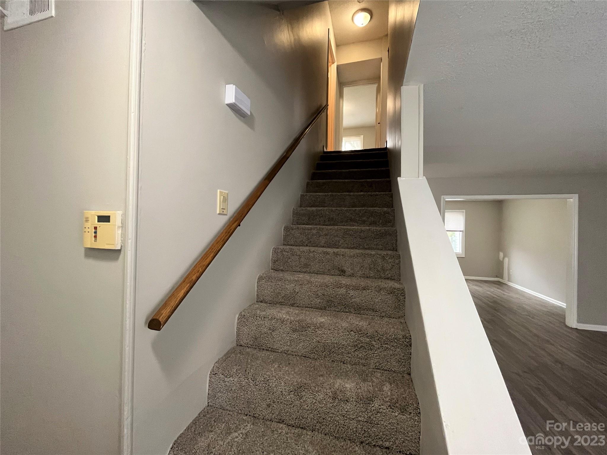 Sharon Lakes - Residential Lease