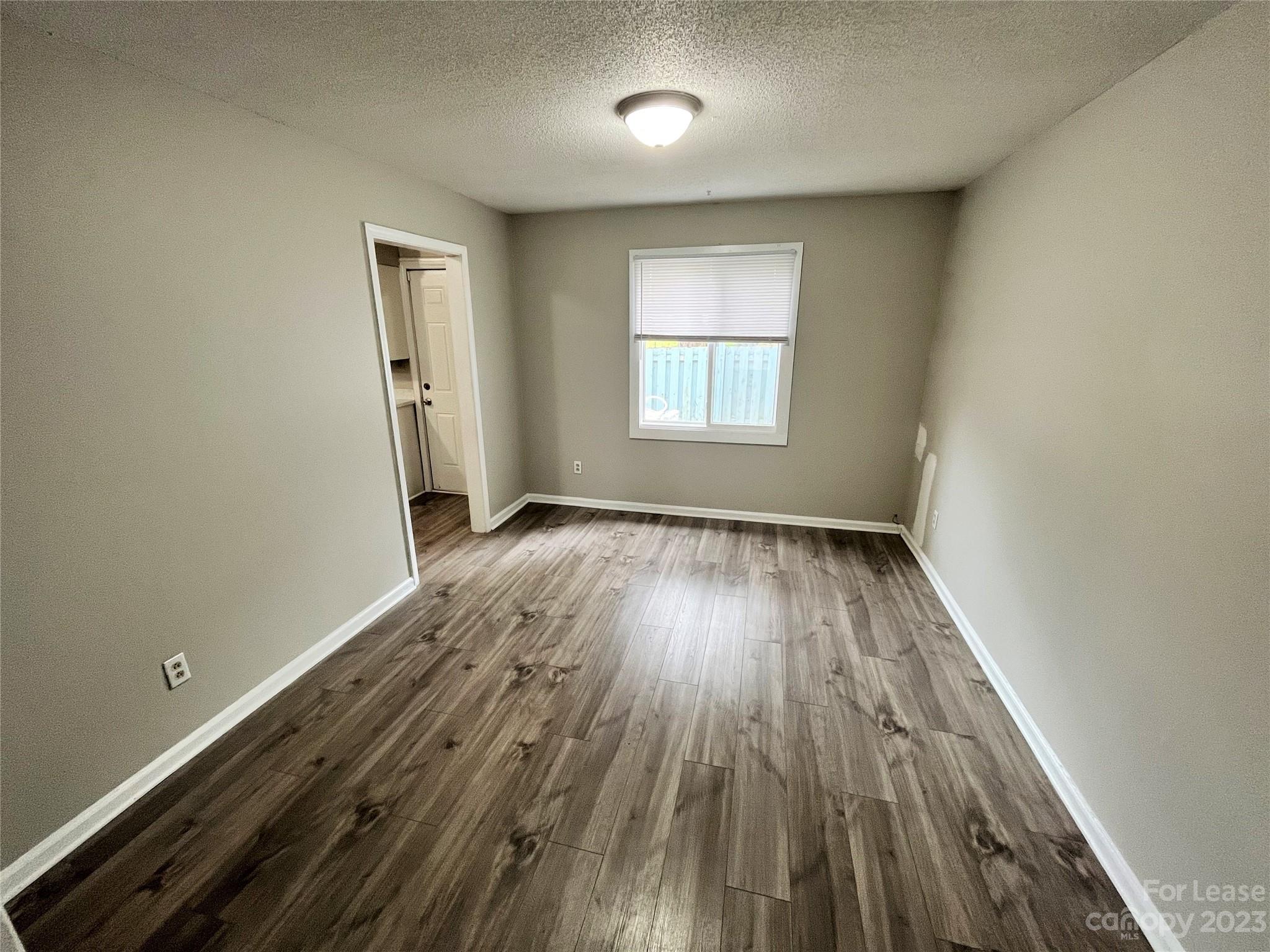 Sharon Lakes - Residential Lease