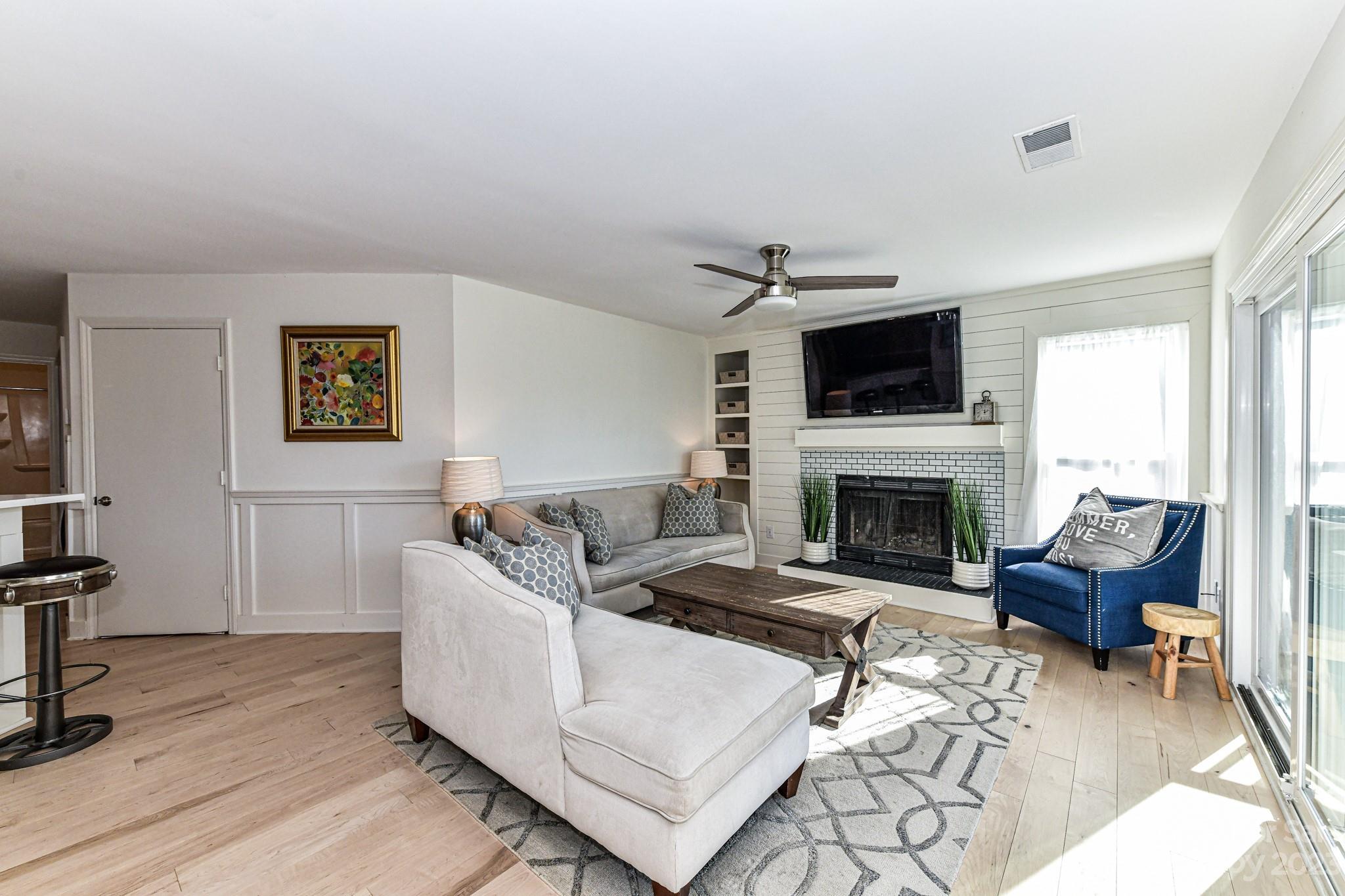 Vineyard Point - Residential