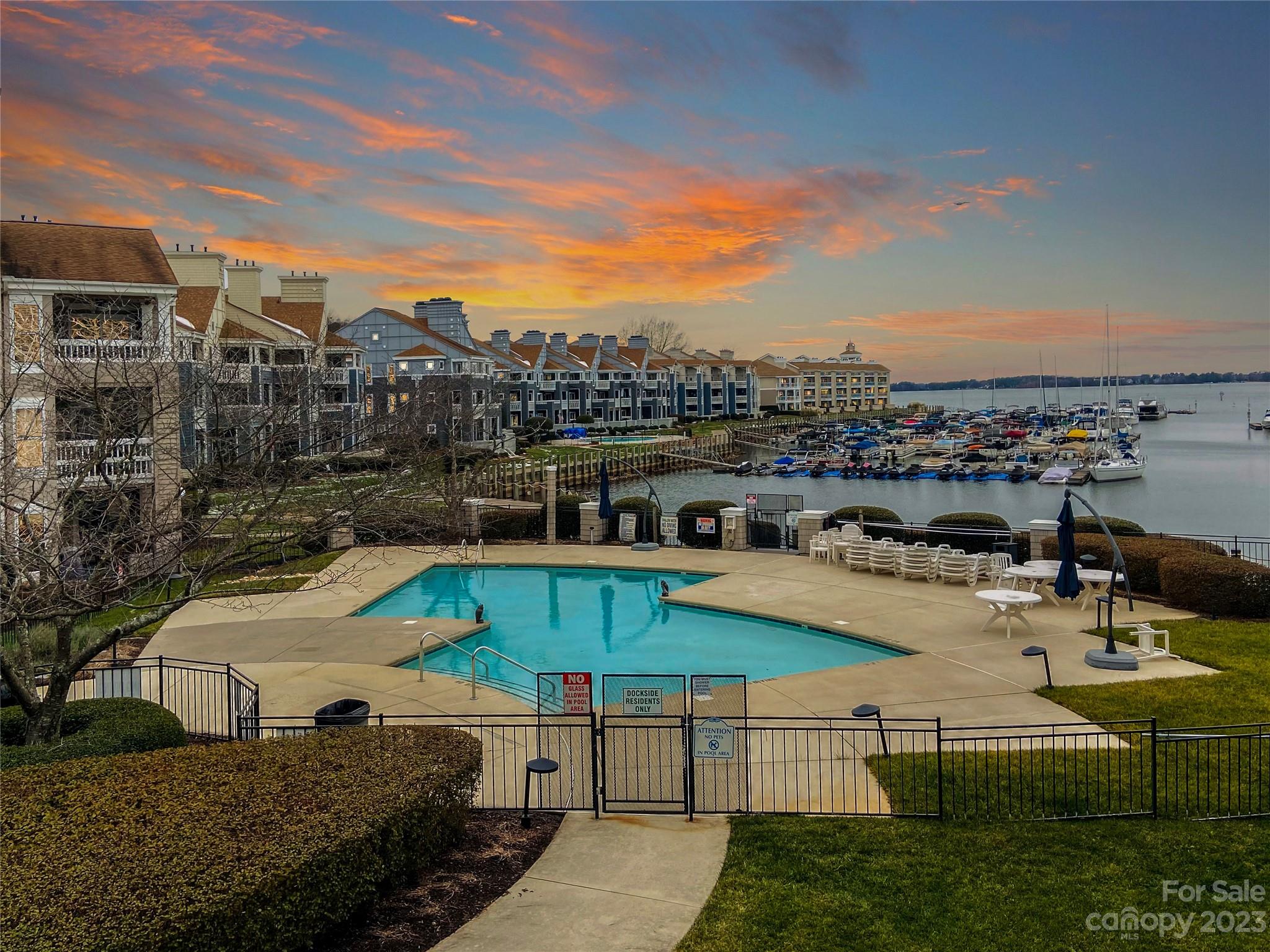 Vineyard Point - Residential