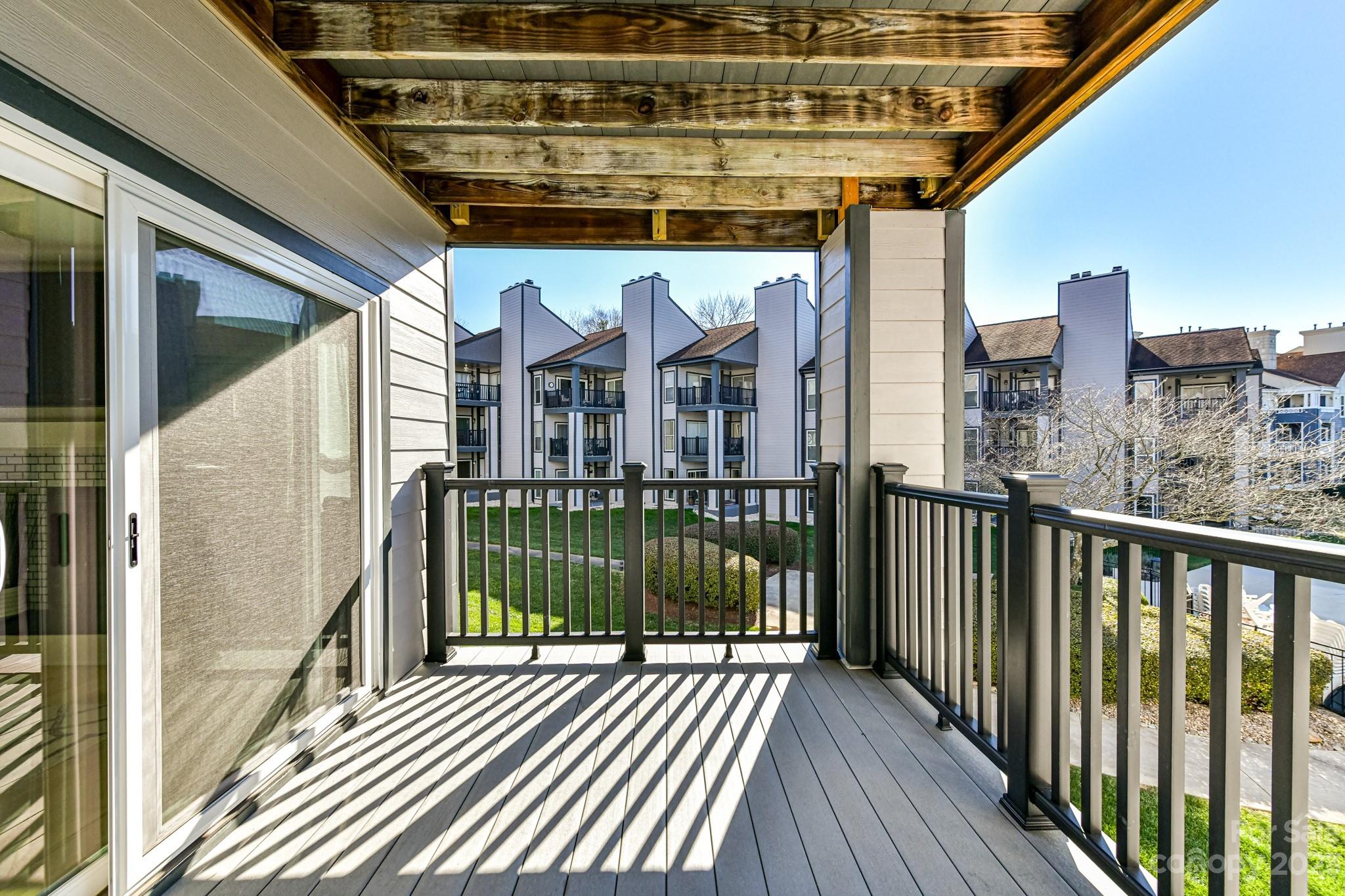 Vineyard Point - Residential