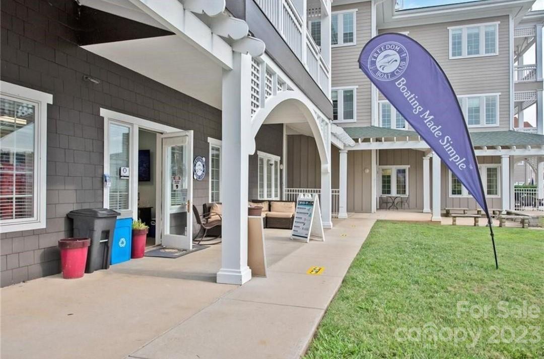 Vineyard Point - Residential