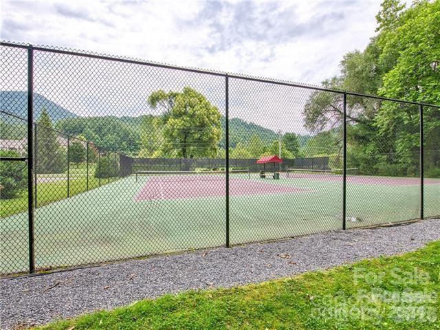 Maggie Valley Country Club Est - Residential