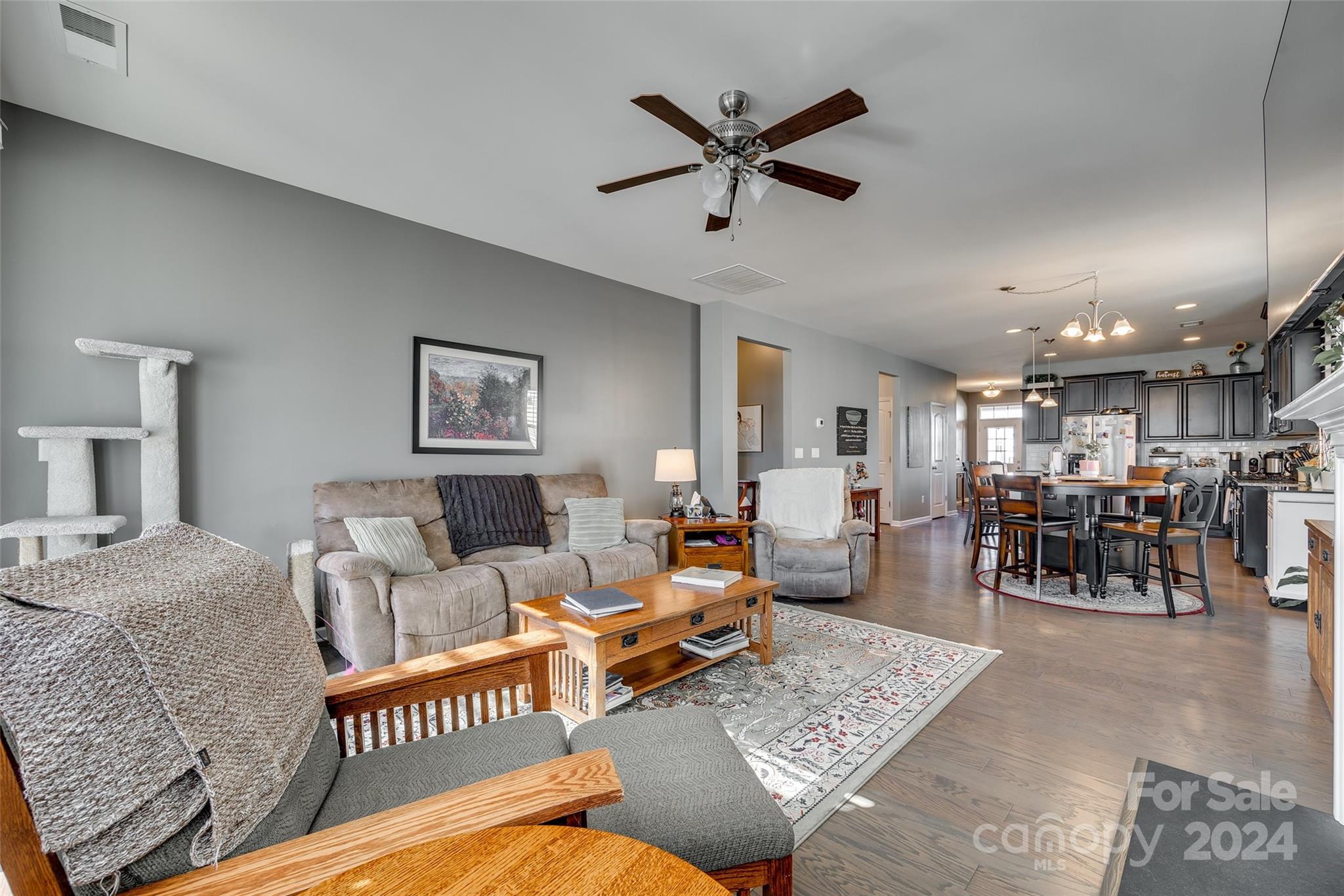 Kings Grove Manor - Residential