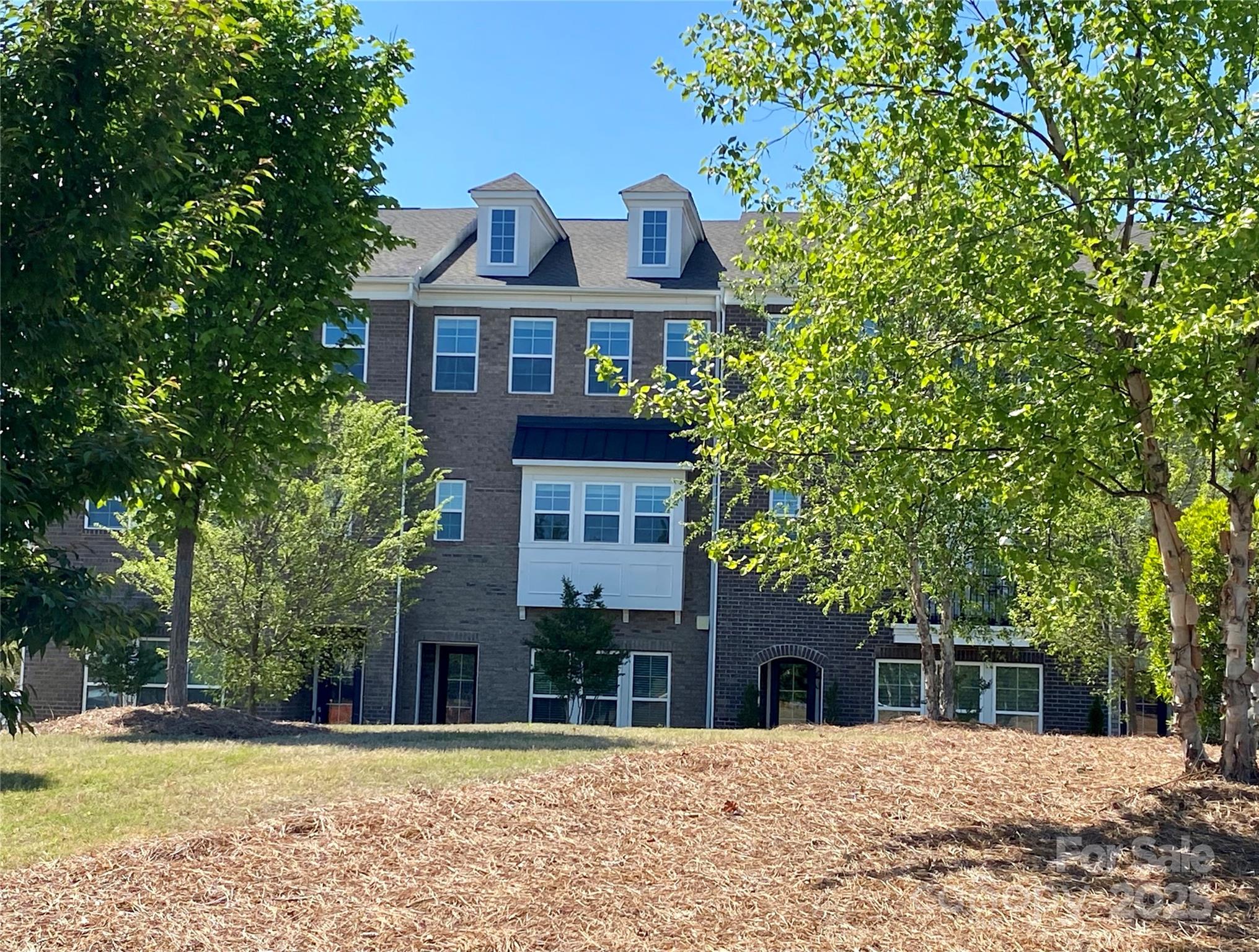 7957 Reunion Row Drive