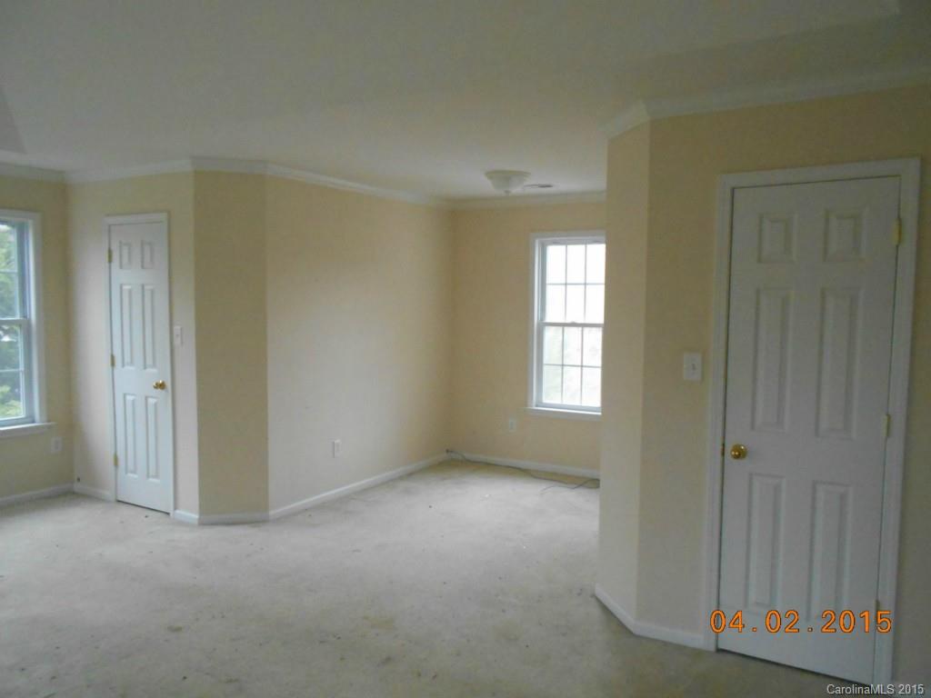 Mill Creek Falls - Residential