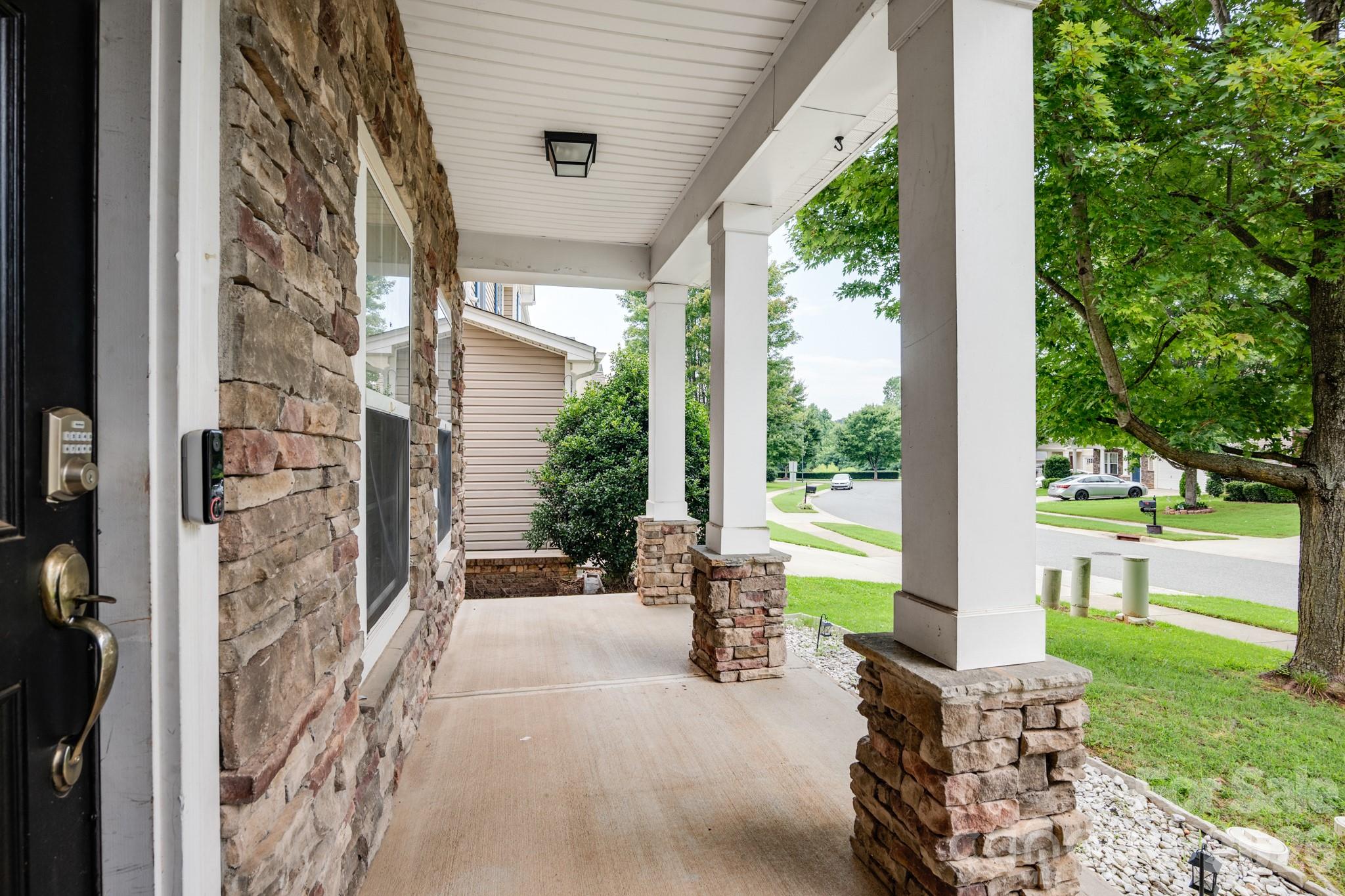 112 Colville Road