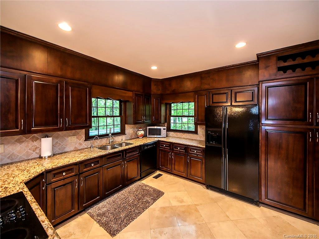 River Hills - Residential