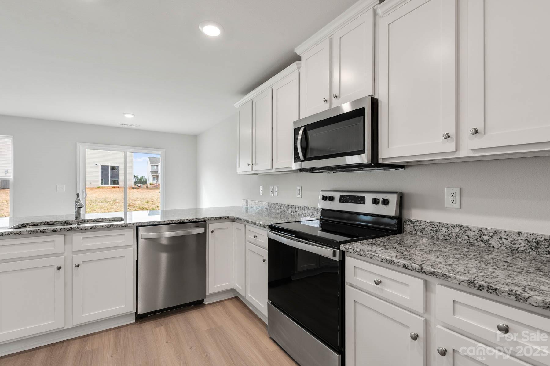 McKee Creek Village - Residential