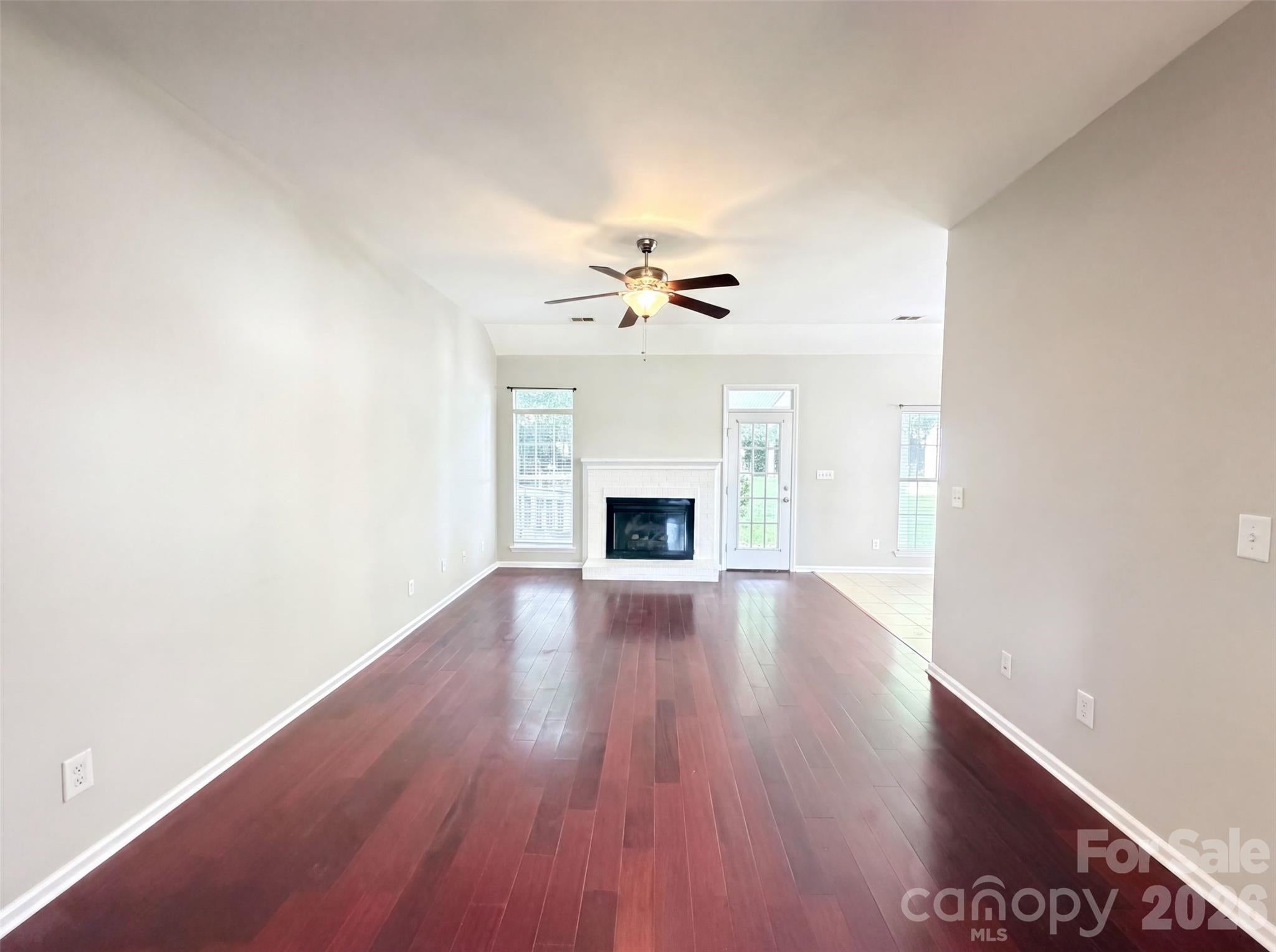 8536 Albury Walk Lane