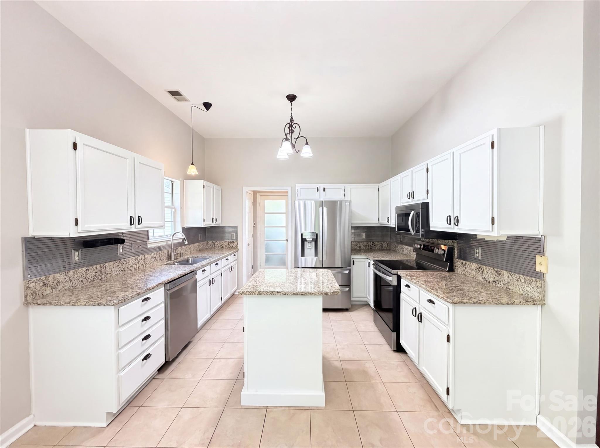 8536 Albury Walk Lane