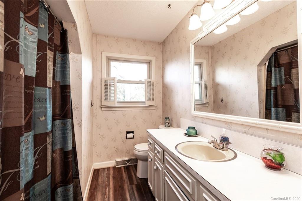 Sandy Ridge Acres - Residential