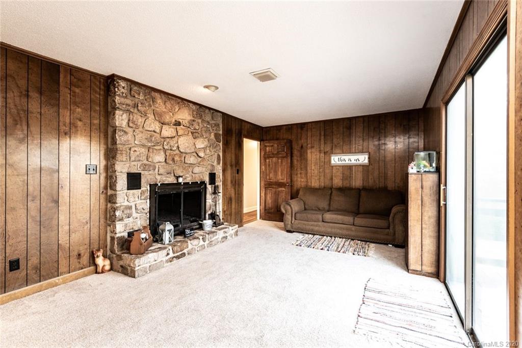 Sandy Ridge Acres - Residential