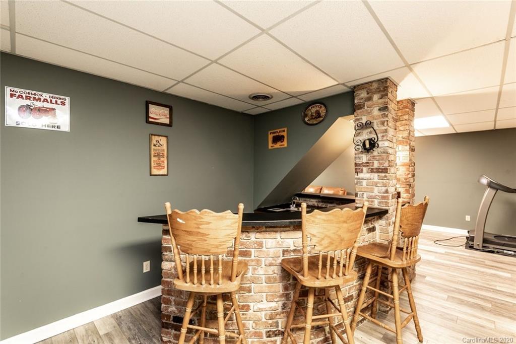 Sandy Ridge Acres - Residential