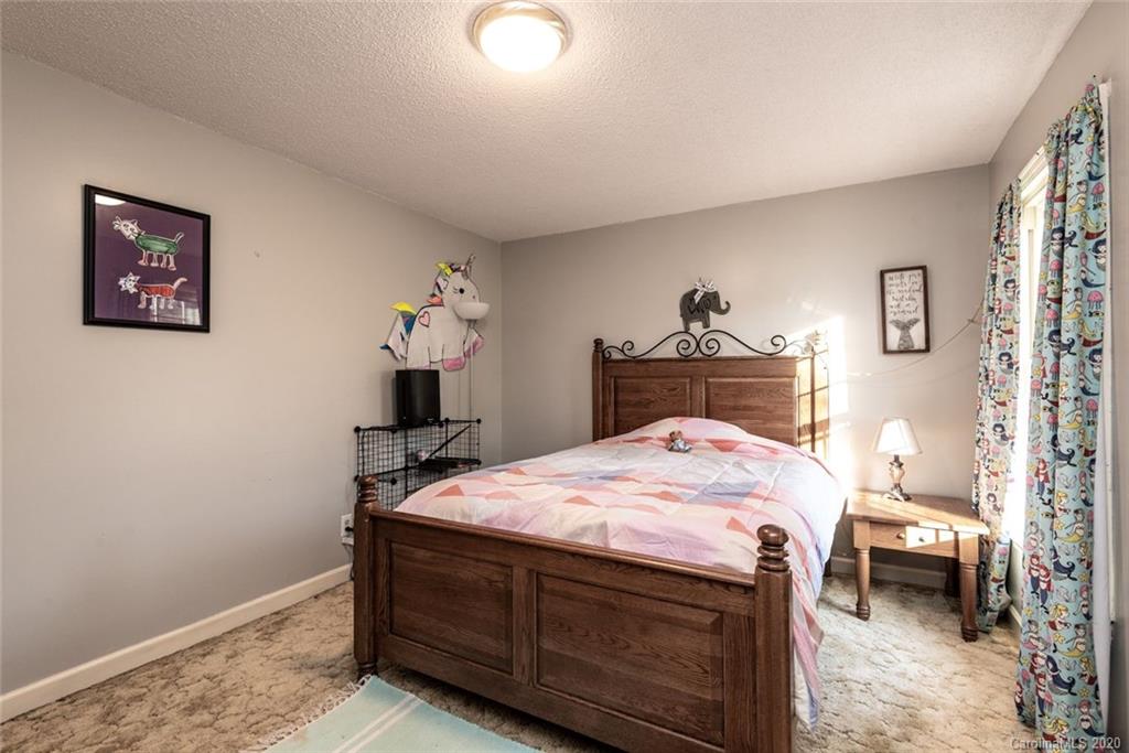 Sandy Ridge Acres - Residential