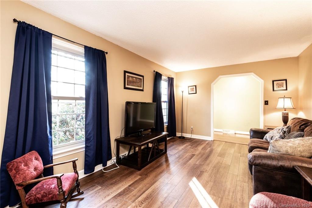 Sandy Ridge Acres - Residential