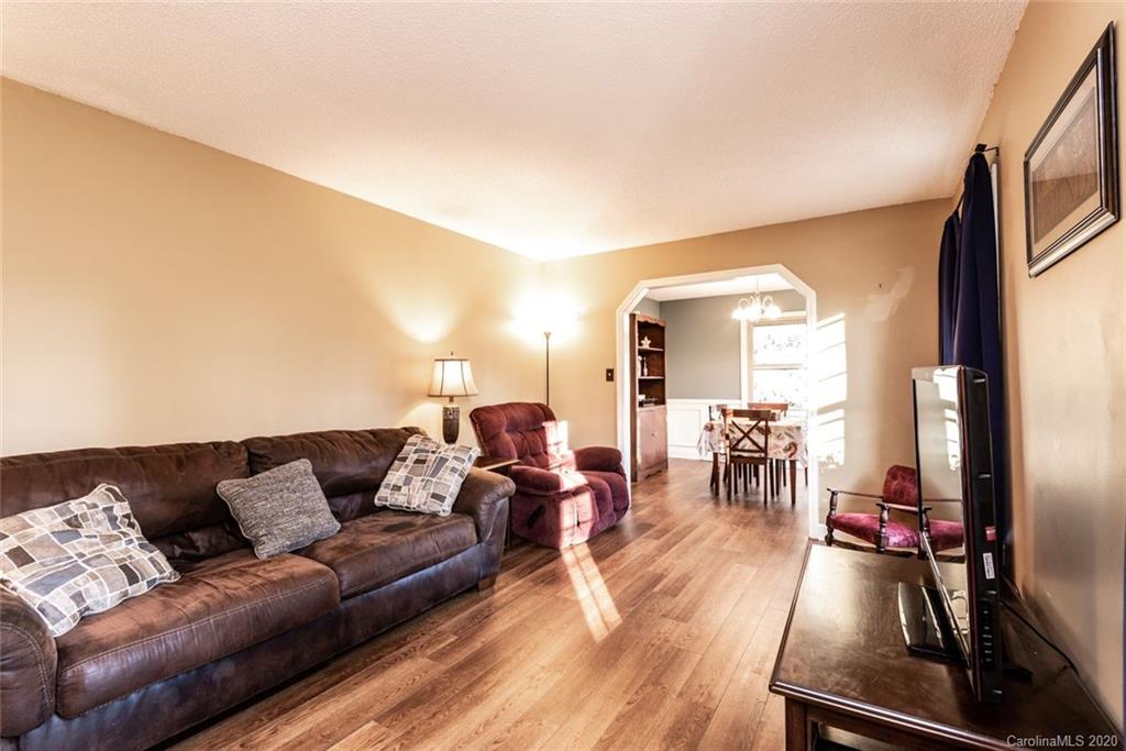 Sandy Ridge Acres - Residential