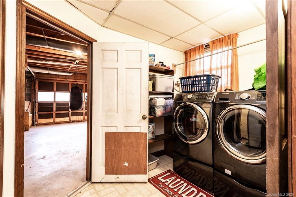 Sandy Ridge Acres - Residential