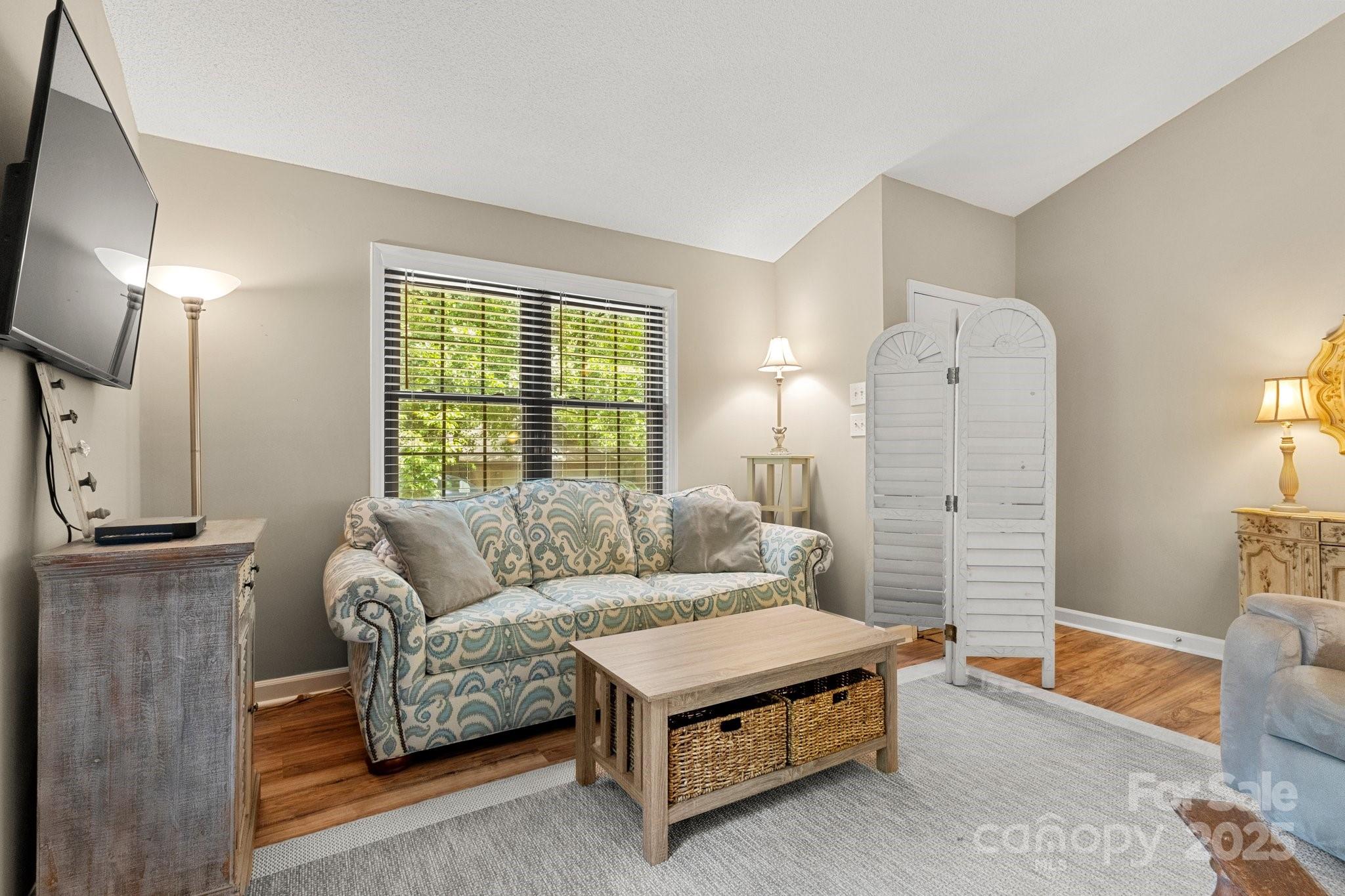 Woodridge - Residential