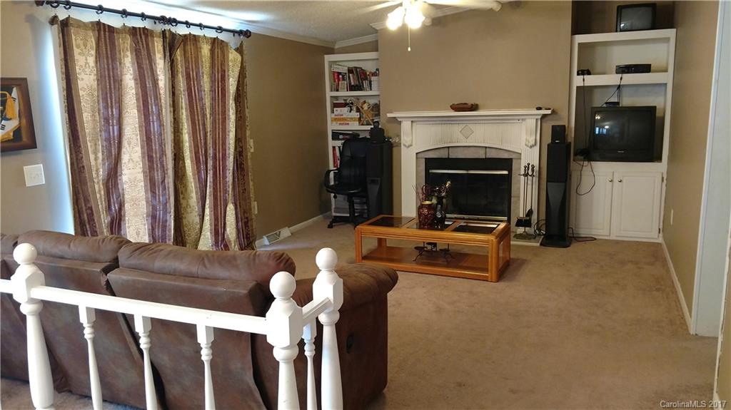 Wood Glen - Residential