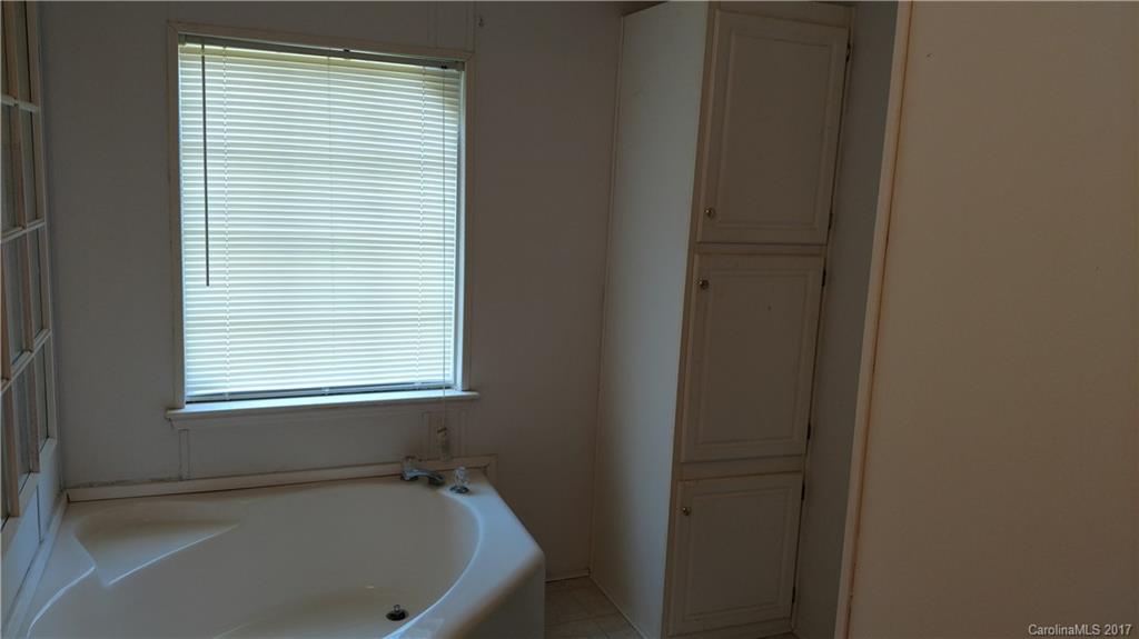 Wood Glen - Residential