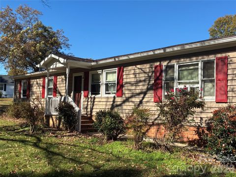 1504 Hunsinger Avenue Gastonia NC 28052