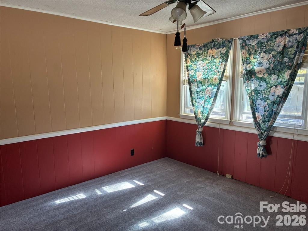 1504 Hunsinger Avenue