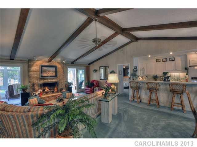 Country Club Shores - Residential