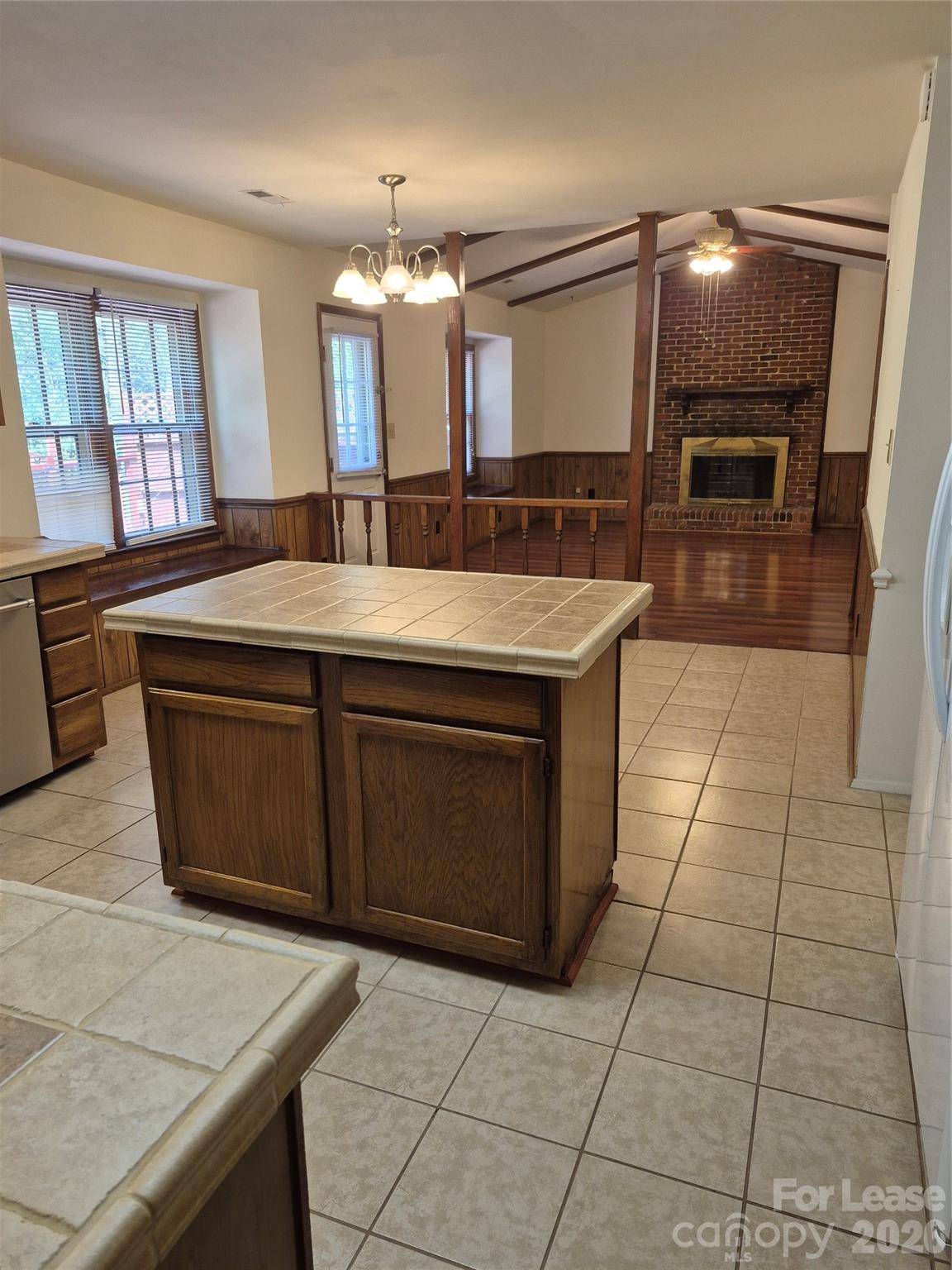 Colony Woods - Residential Lease