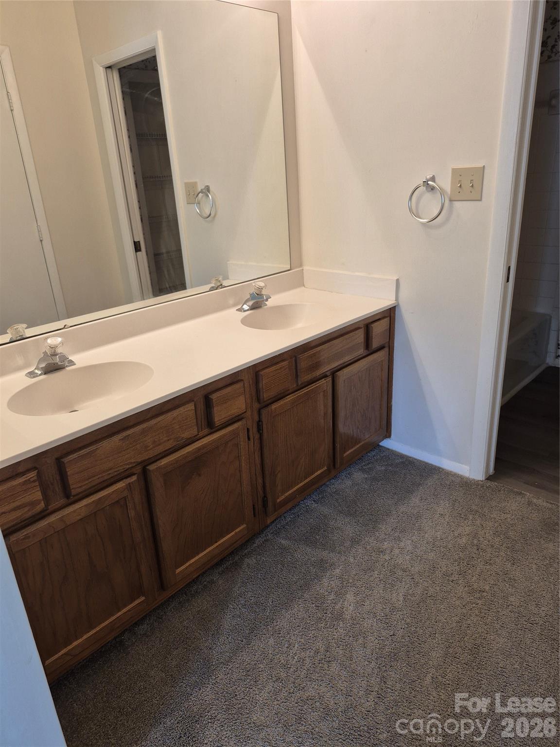 Colony Woods - Residential Lease