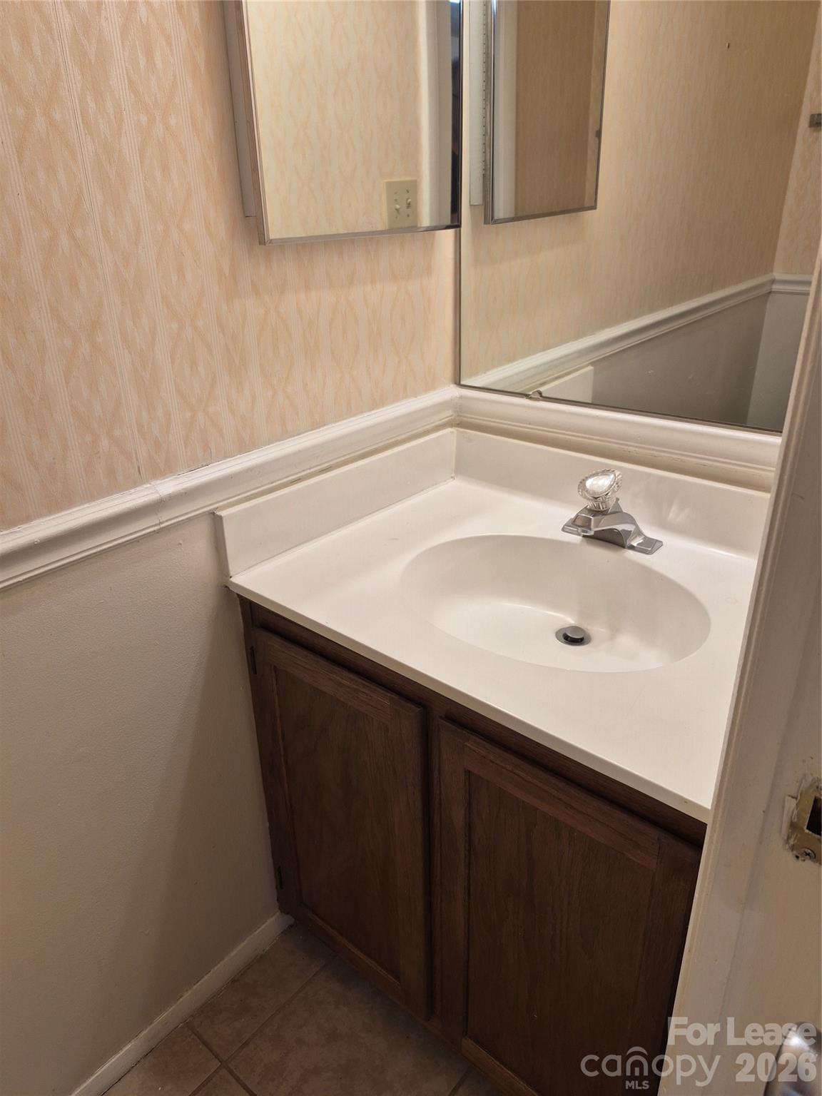 Colony Woods - Residential Lease