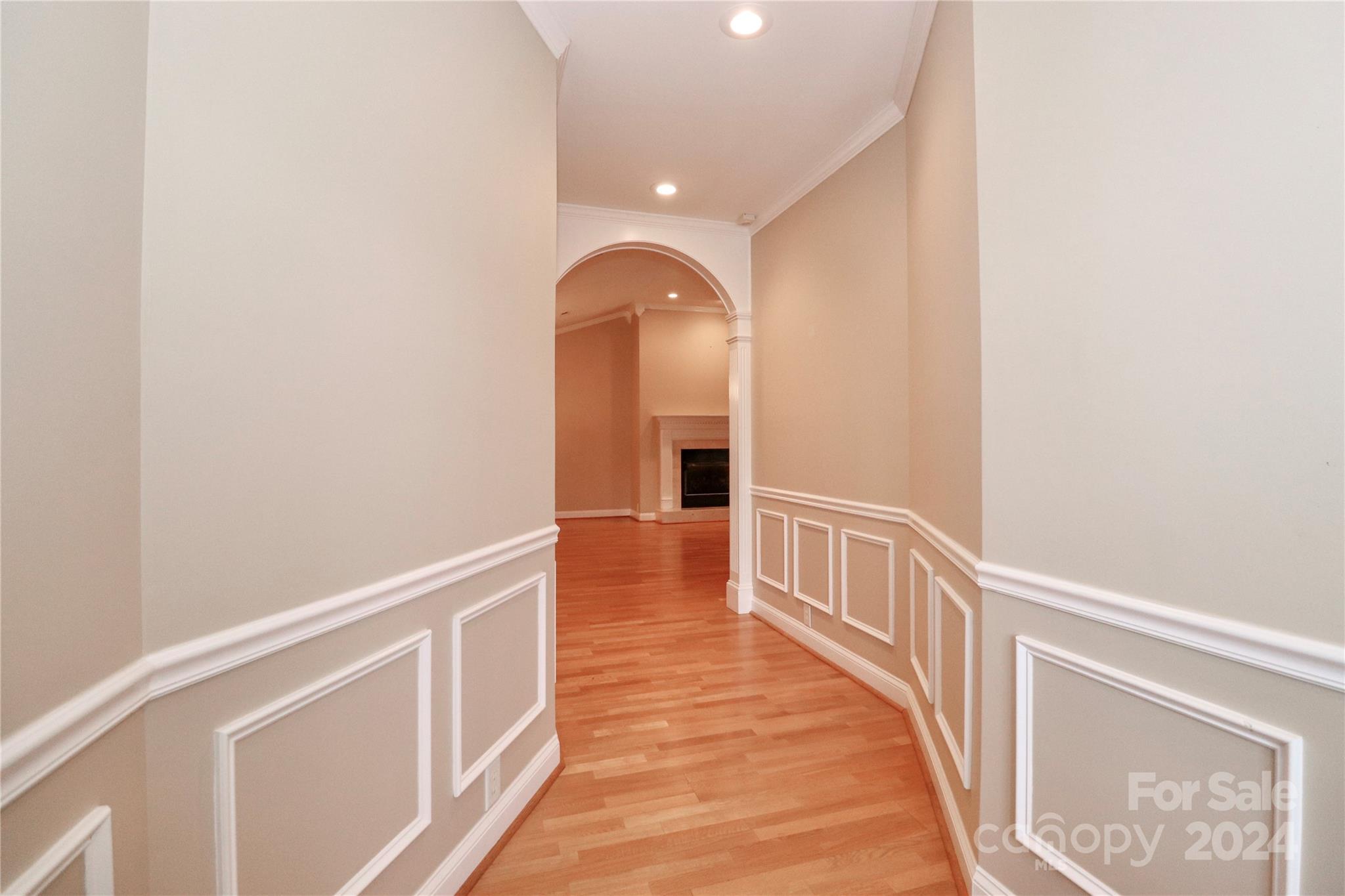 Queens Crest Townhouses - Residential