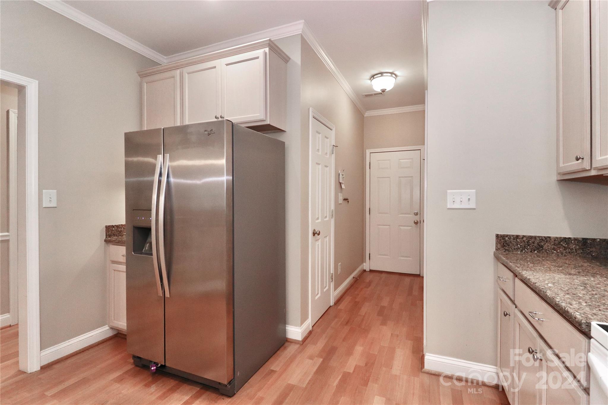 Queens Crest Townhouses - Residential