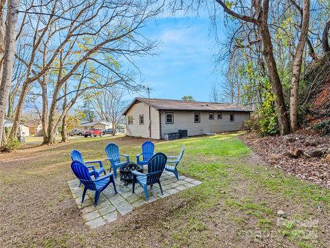 A home in Waynesville